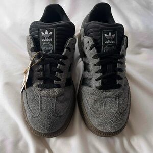 Adidas Samba XL - 5 US women’s. Fit a narrow size 6.